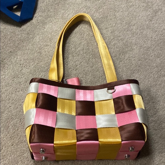 Harveys Pink and Yellow LTD Banana Split Shoulder Bag - Picture 1 of 5